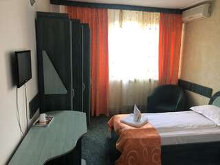 Отель Hotel Parc Александрия Двухместный номер с 2 отдельными кроватями-2